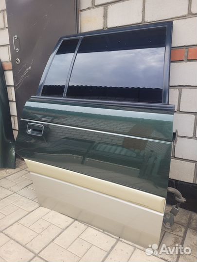 Двери для mazda mpv 1998