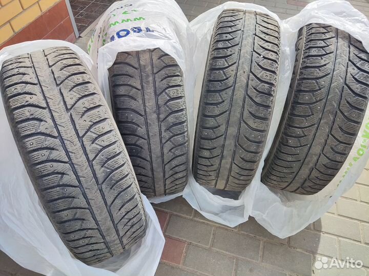 Bridgestone Ice Cruiser 7000 225/65 R17