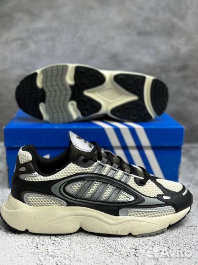 Кроссовки Adidas Ozmillen