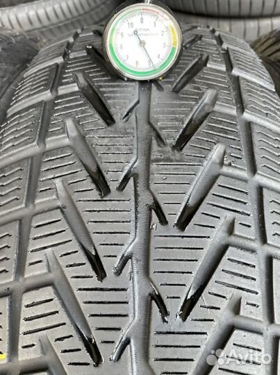 Vredestein Wintrac 4 Xtreme 235/65 R17