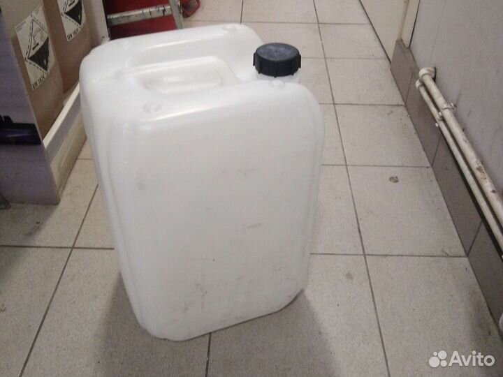 Канистра 20 л