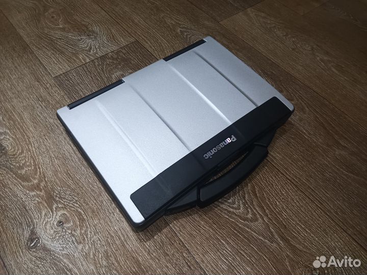 Сканер Scania VCI 3 на базе Panasonic CF53