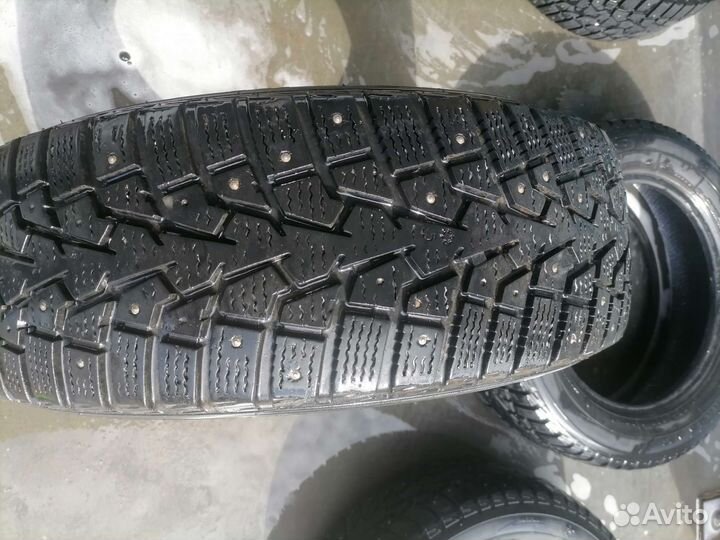 Maxxis ArcticTrekker NP3 205/60 R16