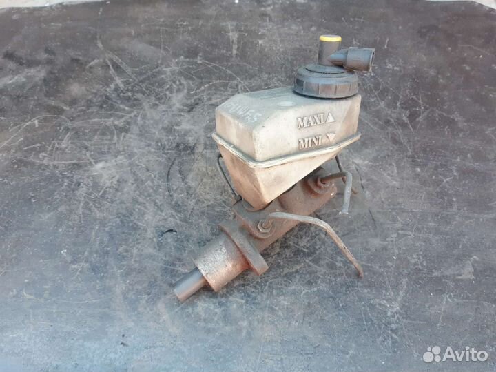 Главный тормозной цилиндр Renault Symbol LB 2005