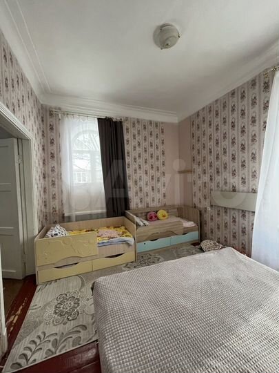 3-к. квартира, 84,3 м², 1/3 эт.