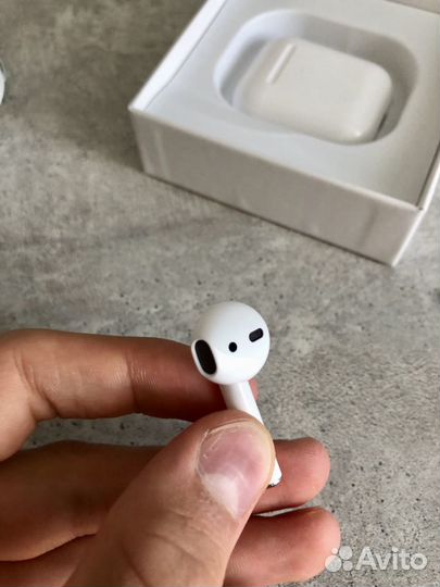 Airpods 2