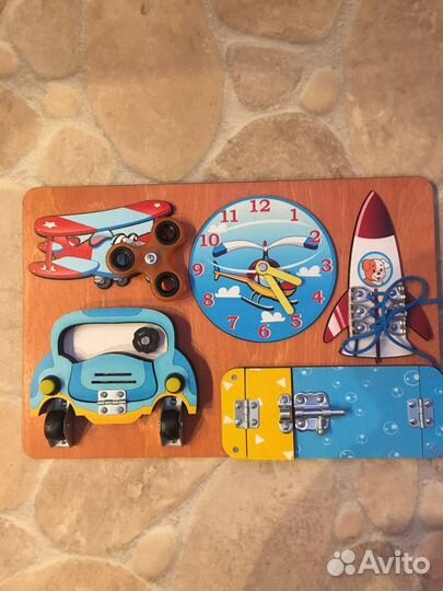 Бизиборд в идеальном состоянии