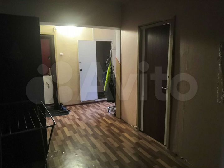 Комната 14 м² в 3-к., 17/22 эт.