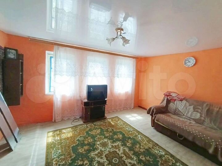 Дом 30 м² на участке 39 сот.