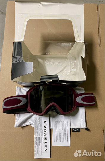 Горнолыжные маски (очки) Anon и Oakley (оригинал)