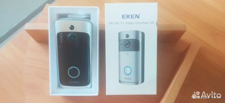 Дверной видеозвонок