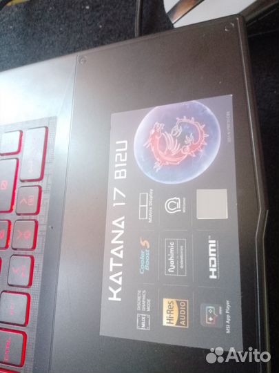 Ноутбук msi katana 17b 12u игровой