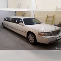 Lincoln Town Car 4.6 AT, 2002, 205 000 км, с пробегом, цена 700 000 руб.