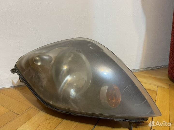 Фара левая ford fiesta