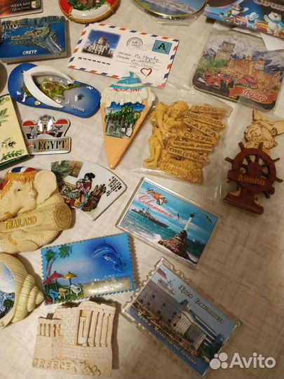 Магниты на холодильник из разных стран