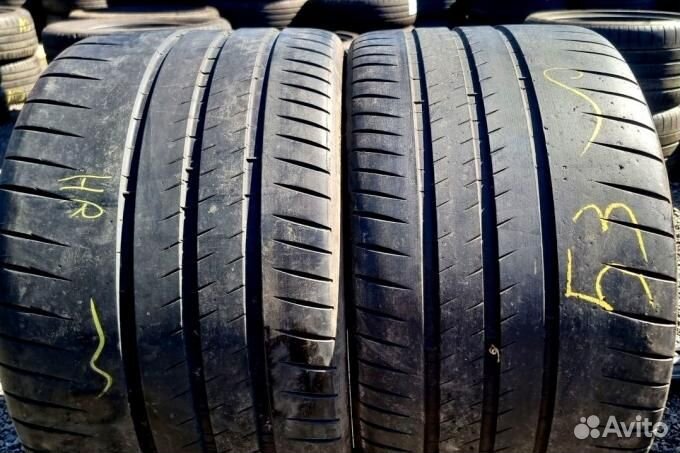 Michelin Pilot Sport Cup 2 325/30 R21