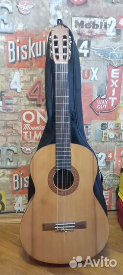 Гитара yamaha c40