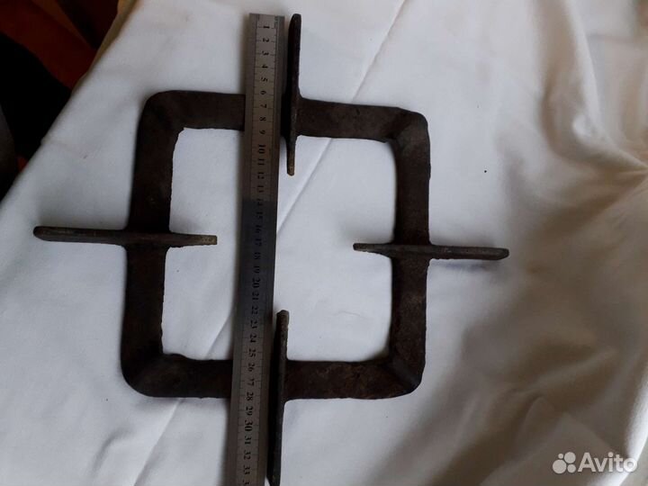 Решетки чугунные бу