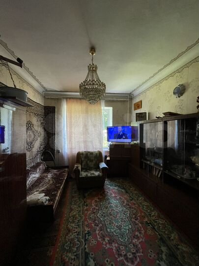 3-к. квартира, 70 м², 1/2 эт.