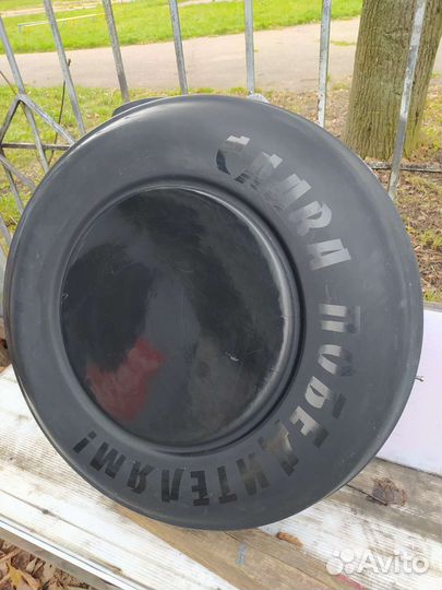 Кожух запасного колеса