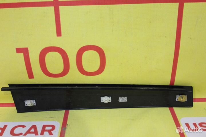 Молдинг двери задней правой - Ford Kuga