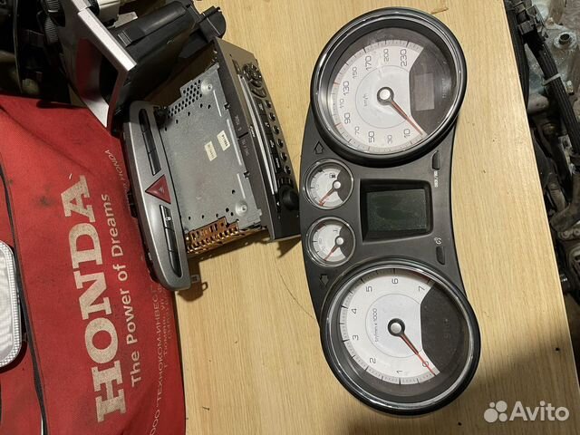 Приборная панель пежо 308