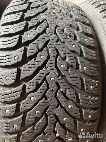 Nokian Tyres Hakkapeliitta 9 225/50 R17