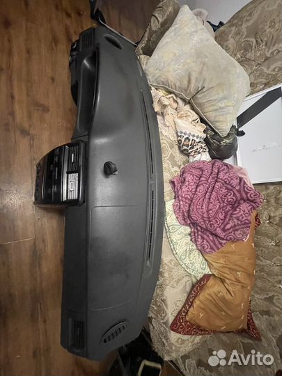 Панель приора 1 в хорошем состоянии