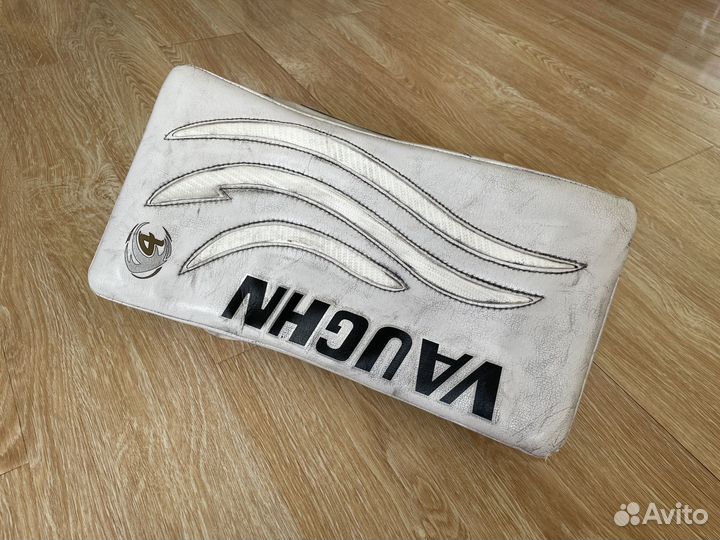Блин и ловушка вратаря Vaughn Pro Spec 7900