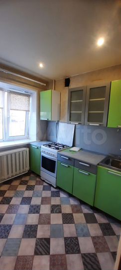 2-к. квартира, 42 м², 1/3 эт.