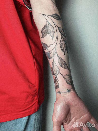 Тату-мастер