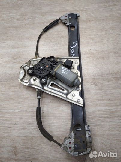 Задний стеклоподъёмник Mercedes Benz w220 long