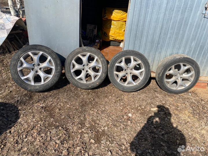 Bridgestone Alenza 001 235/55 R19