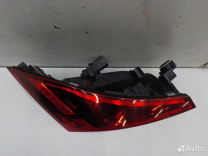 Фонарь задний левый наружный Volkswagen Polo (Sed