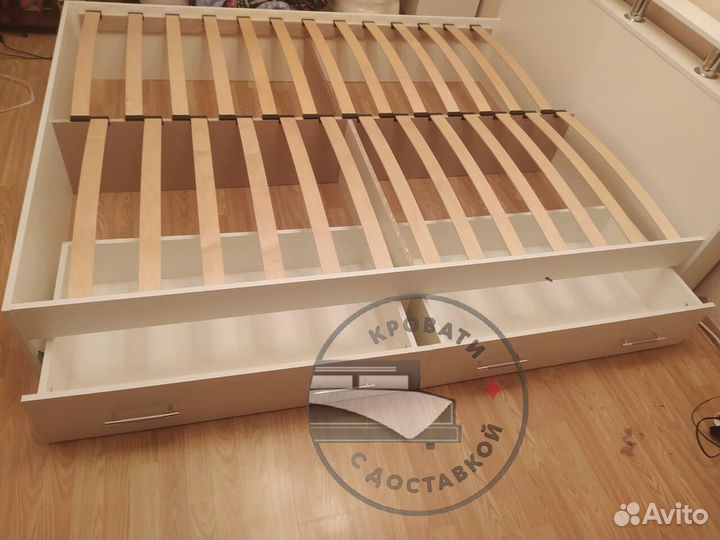 Кровать двухспальная