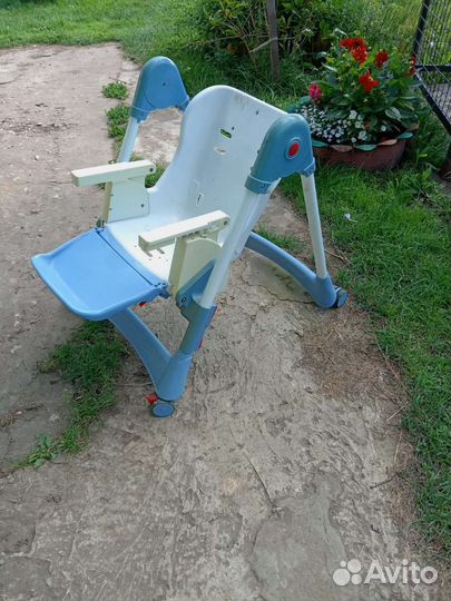 Стульчик для кормления