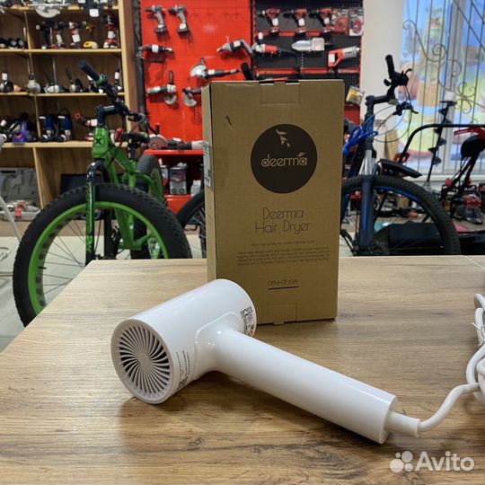 Фен Deerma Hair Dryer DEM-CF10W