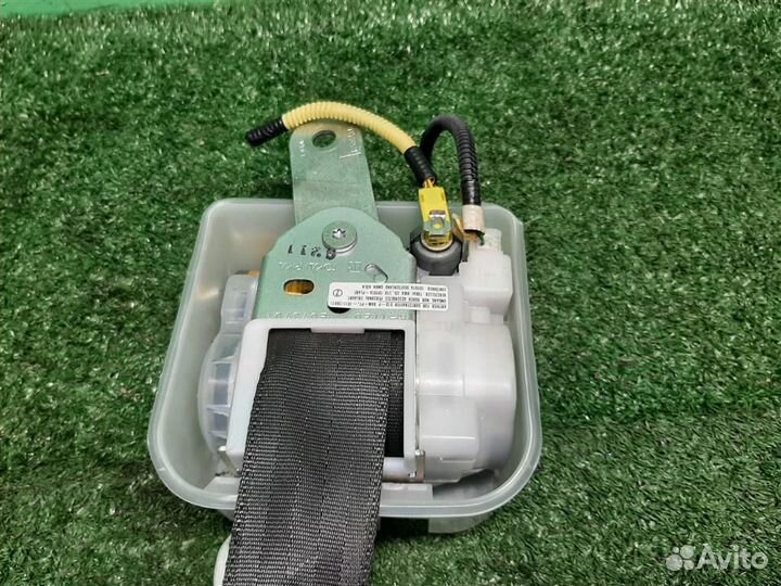 Ремень безопасности задний левый Lexus GS 450H 20