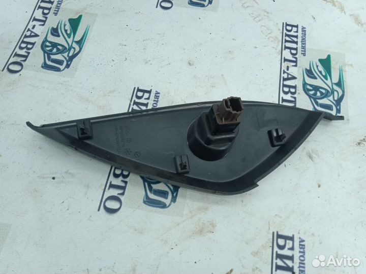 Накладка торпедо правая ваз (LADA) Vesta I (2015—2023)