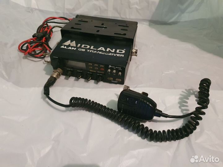 Автомобильная рация с антенной