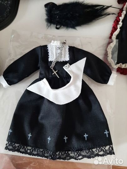 Платье в готичном стиле на кукол Пуллип и Блайз