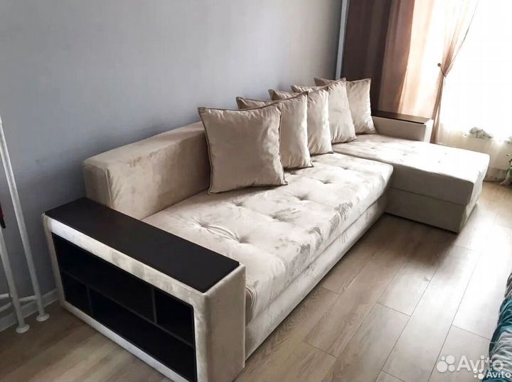 Диван угловой