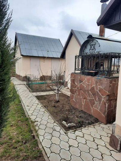 Дача 200 м² на участке 10 сот.