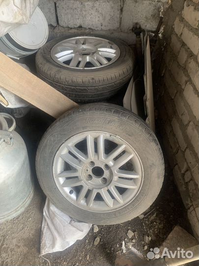 Колеса r 15 летние renault logan