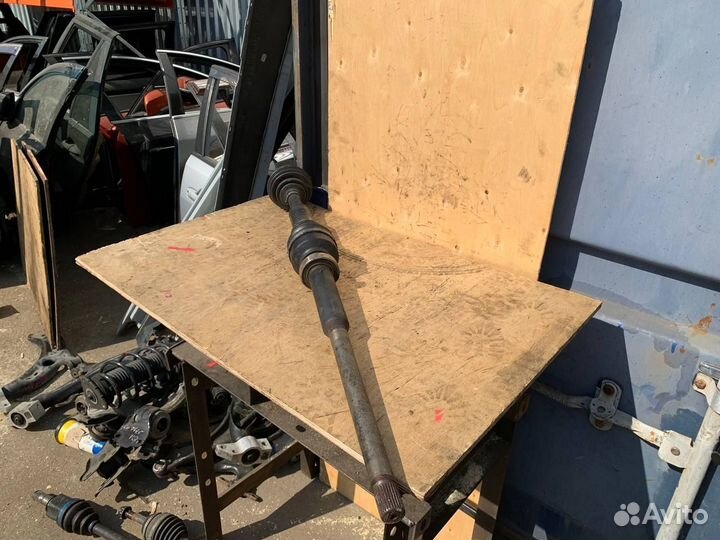 Привод передний правый Volvo XC60 3.0T AWD