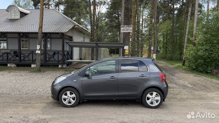 Руль toyota yaris 2 xp90