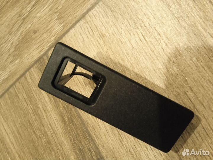 Накладка от Mercedes 190 (W201)