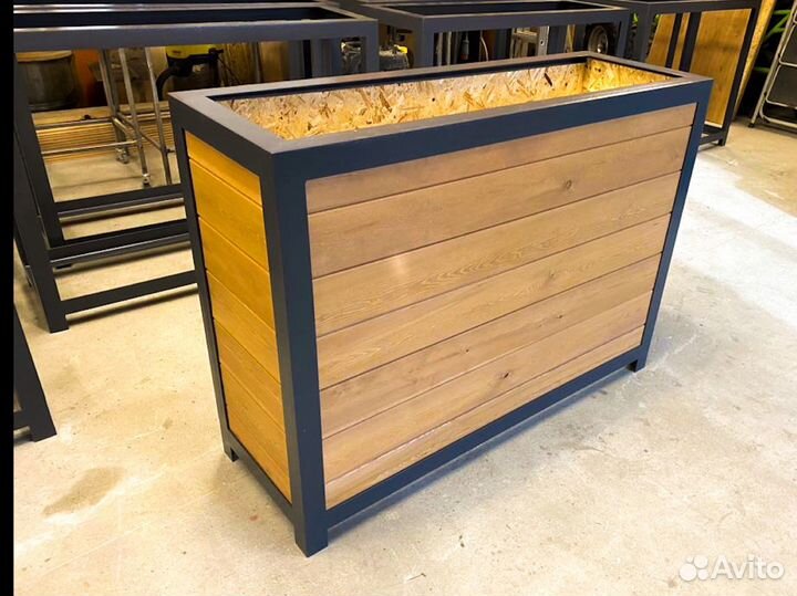 Кашпо деревянное металлокаркас