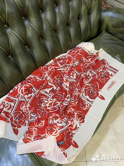 Шелковый платок chanel
