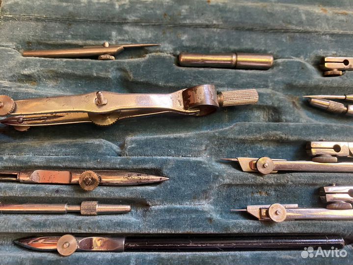 Готовальня